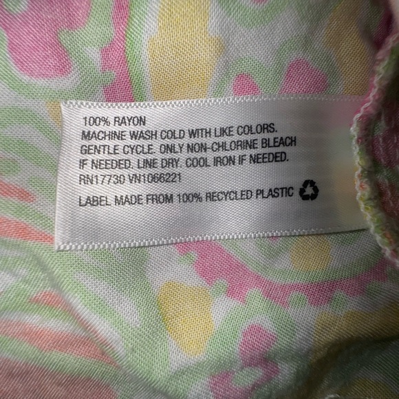 Lilly Pulitzer for Target Challis Happy Place romper. Size small. GUC - Picture 10 of 13